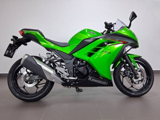 KAWASAKI NINJA 300 KAWASAKI NINJA 300